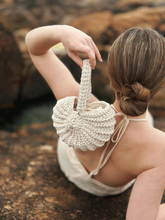 "Coastal Pearl" Seashell handbag